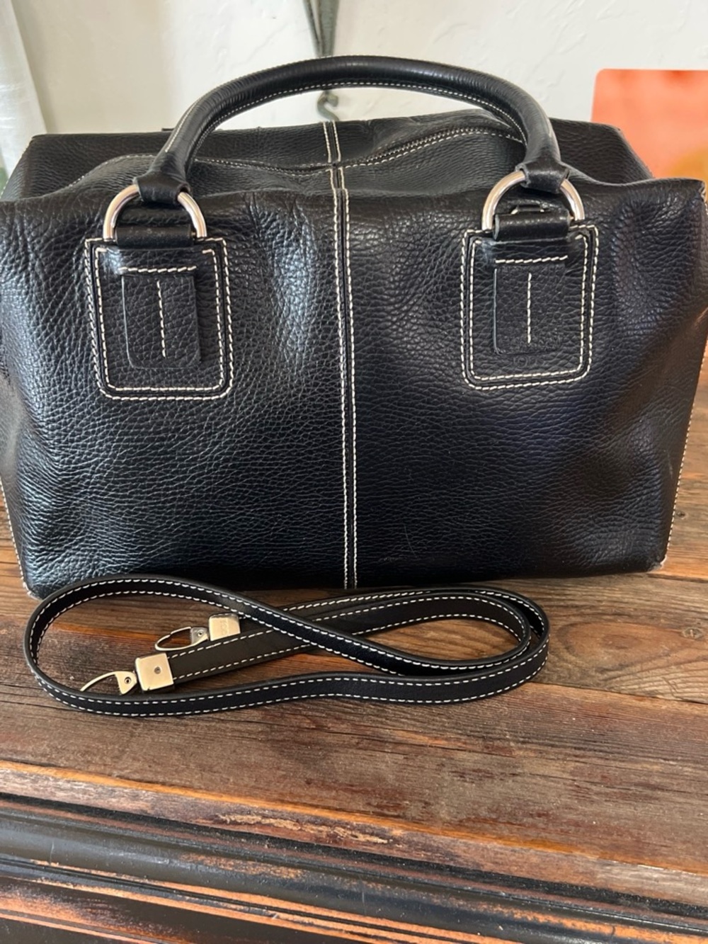 Tod's Black Leather Satchel with White Stitching and Detachable Strap